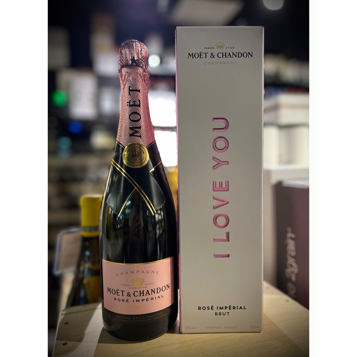 Moët & Chandon I LOVE YOU Rose Gift Box